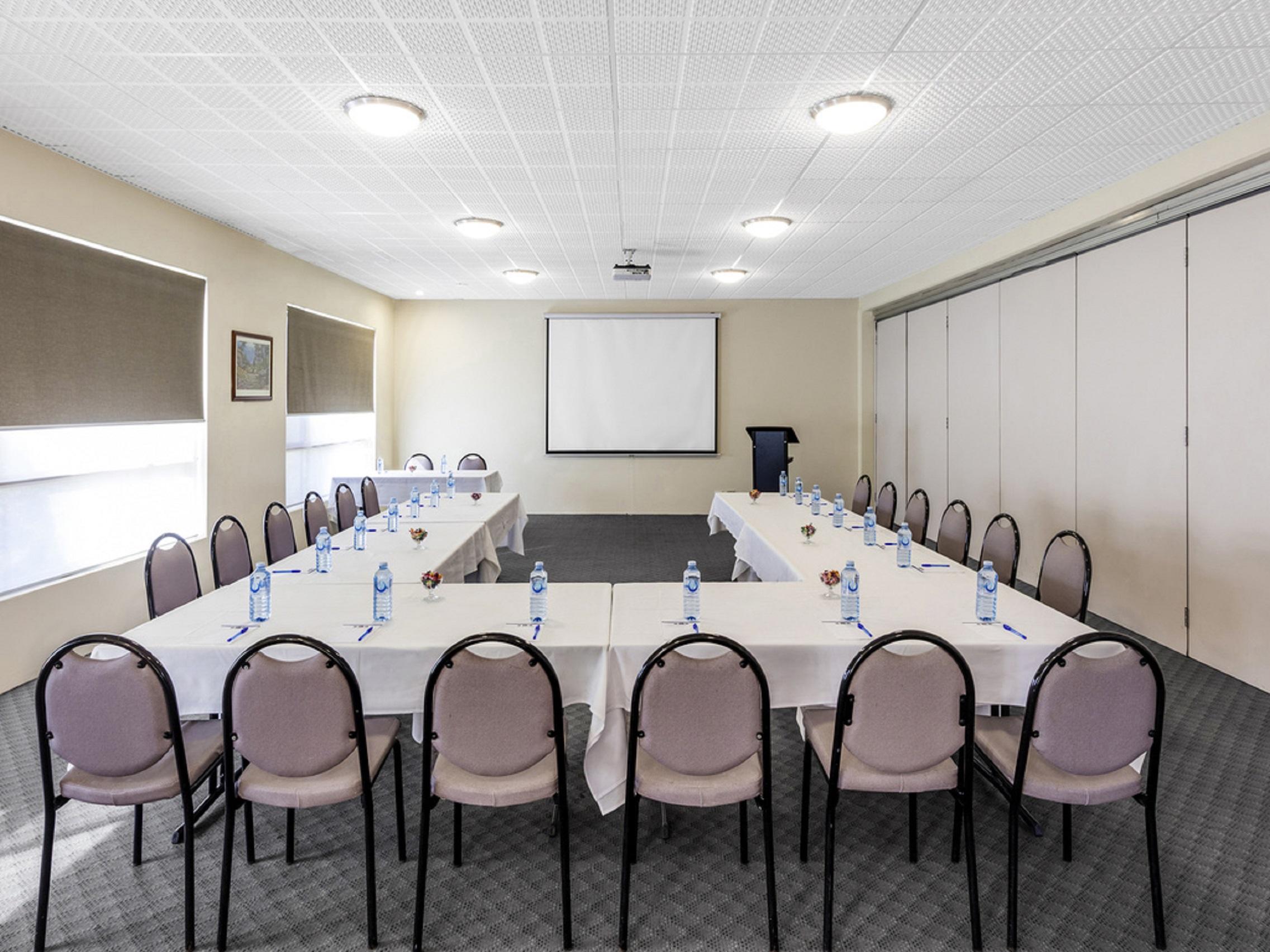 Breakfree Queanbeyan Motel Екстериор снимка